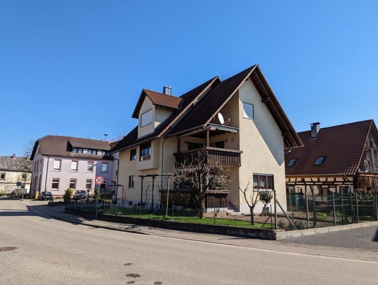 PXL_20230405_092151167 Offenburg - Weier Wohnung Familienfreundliche 5-Zimmer-Wohnung mit viel Platz zum Entfalten